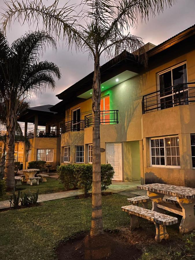 Fuente De Vida Aparthotel Colon  Ngoại thất bức ảnh
